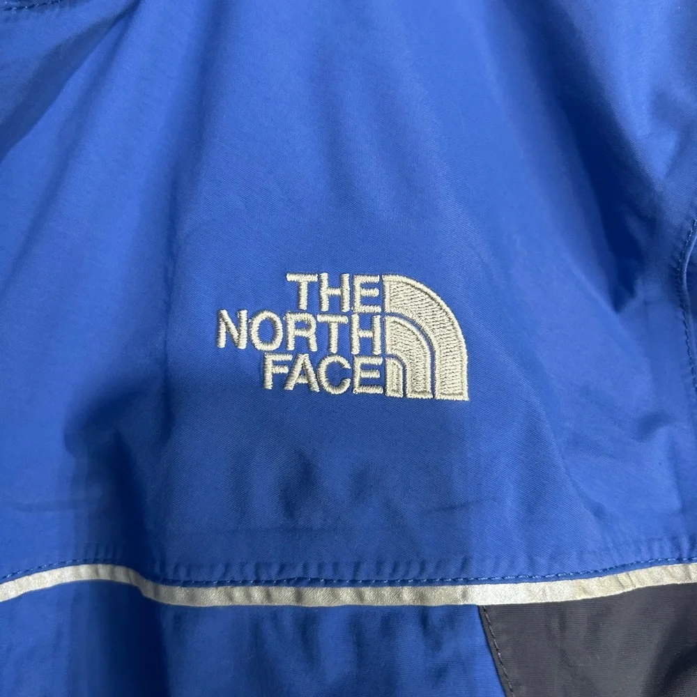 The‎ North Face Blue Hyvent Nylon Jacket Boys XL